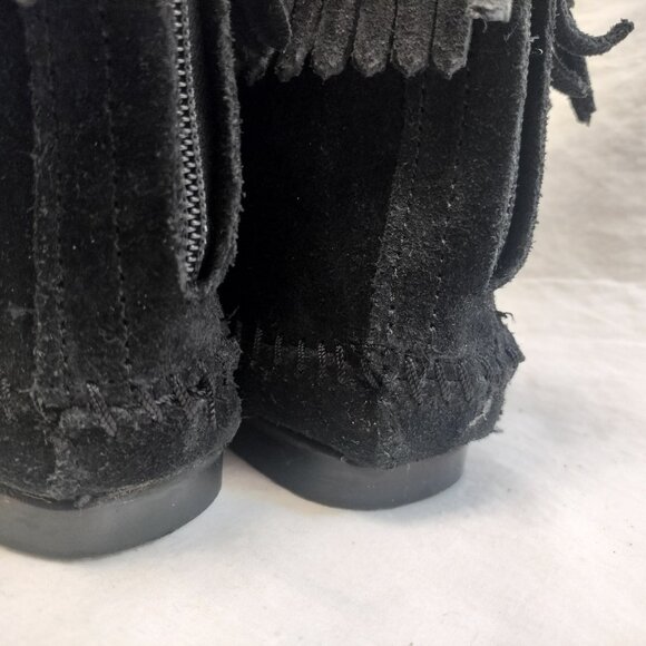 Minnetonka Suede Back Zipper Bootie - Hardsole -  Black - Picture 6 of 8
